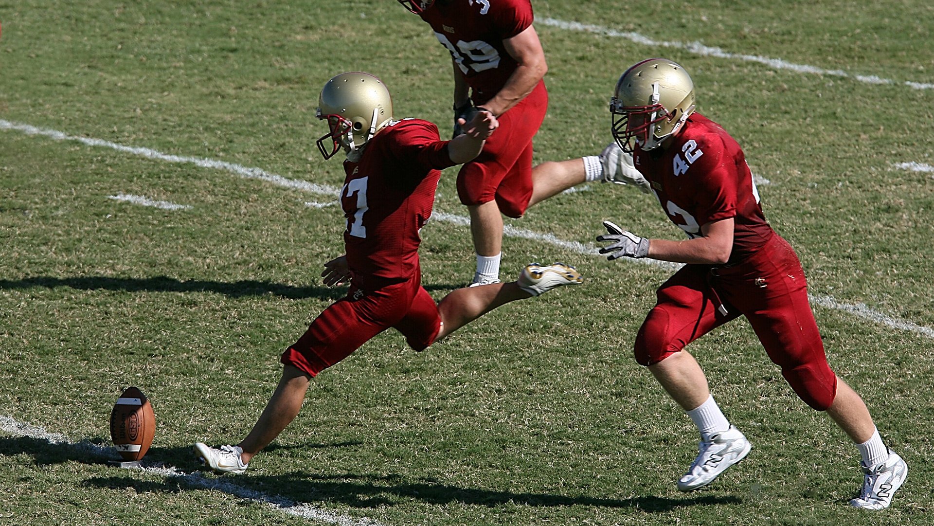 绿茵场上的关键先生，维尼修斯连续破门与亚洲足坛的权力更迭