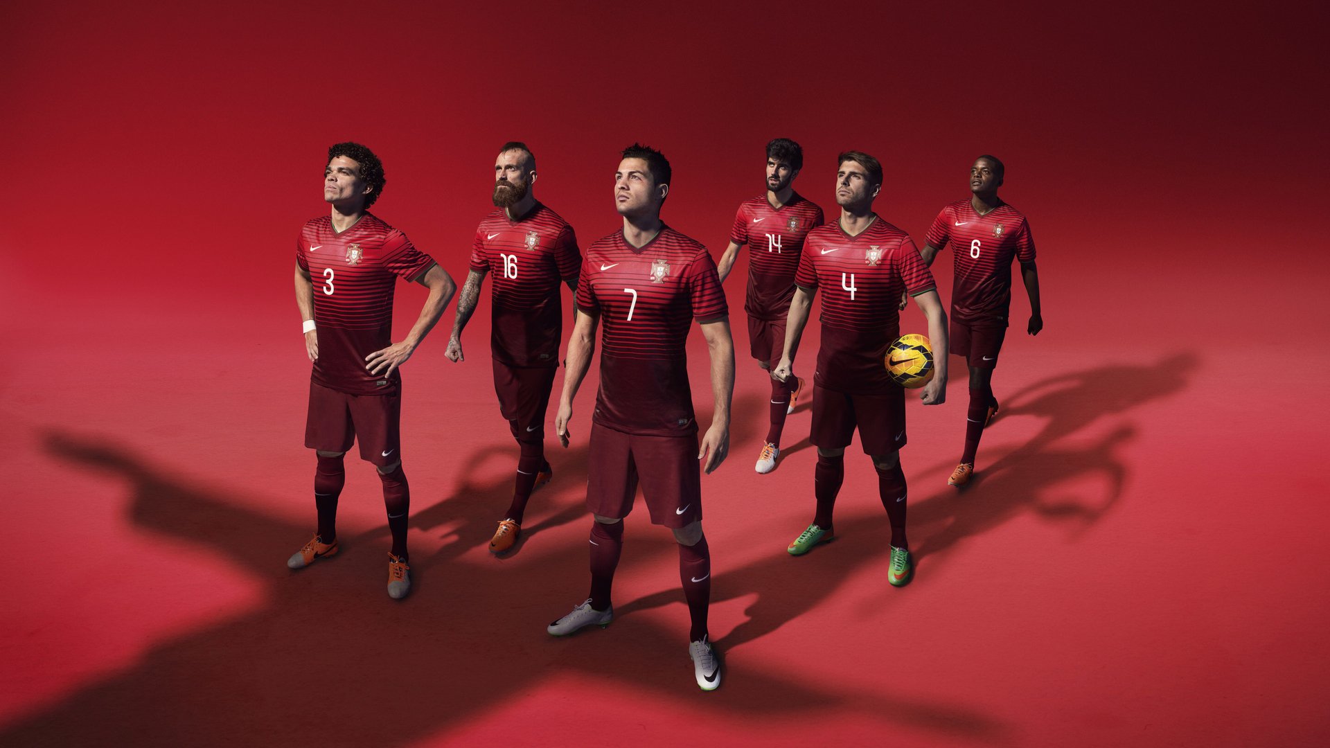 雷霆收割掘金，布克在欧冠淘汰赛接管比赛